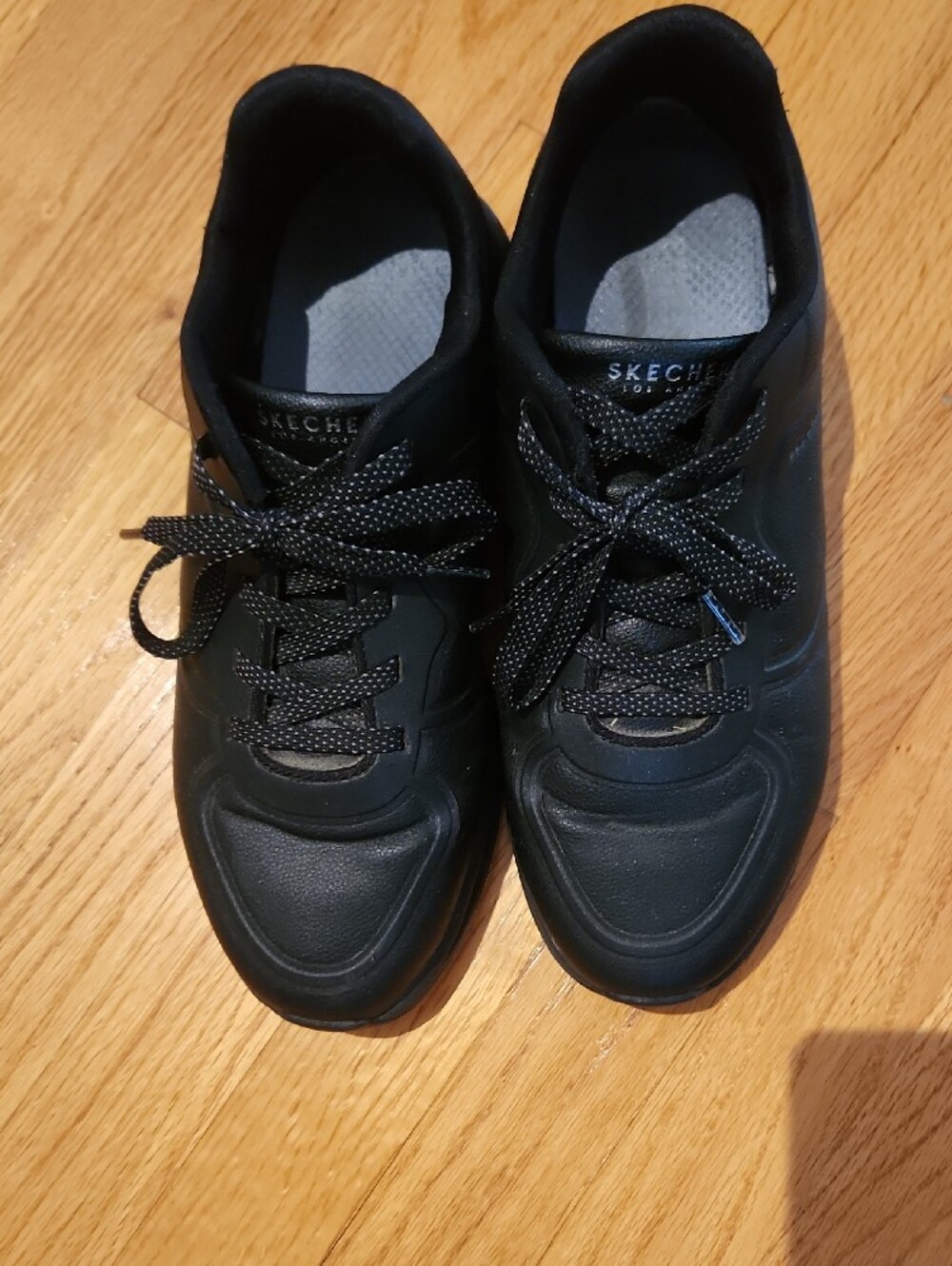 Skechers Womens Black Arch Fit Lace-Up Athletic Sneakers - Picture 2 of 6
